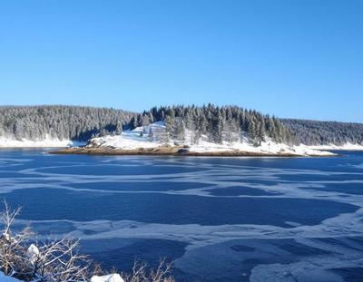 五大连池 火山熔岩铸就的北国水色奇观